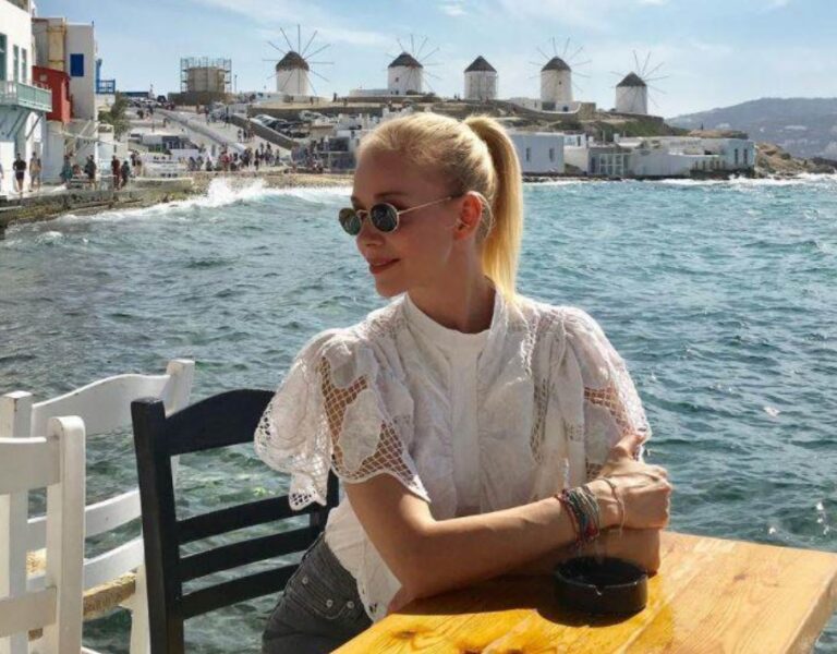 Jelena Rozga Zakazala Arenu - JAT Radio